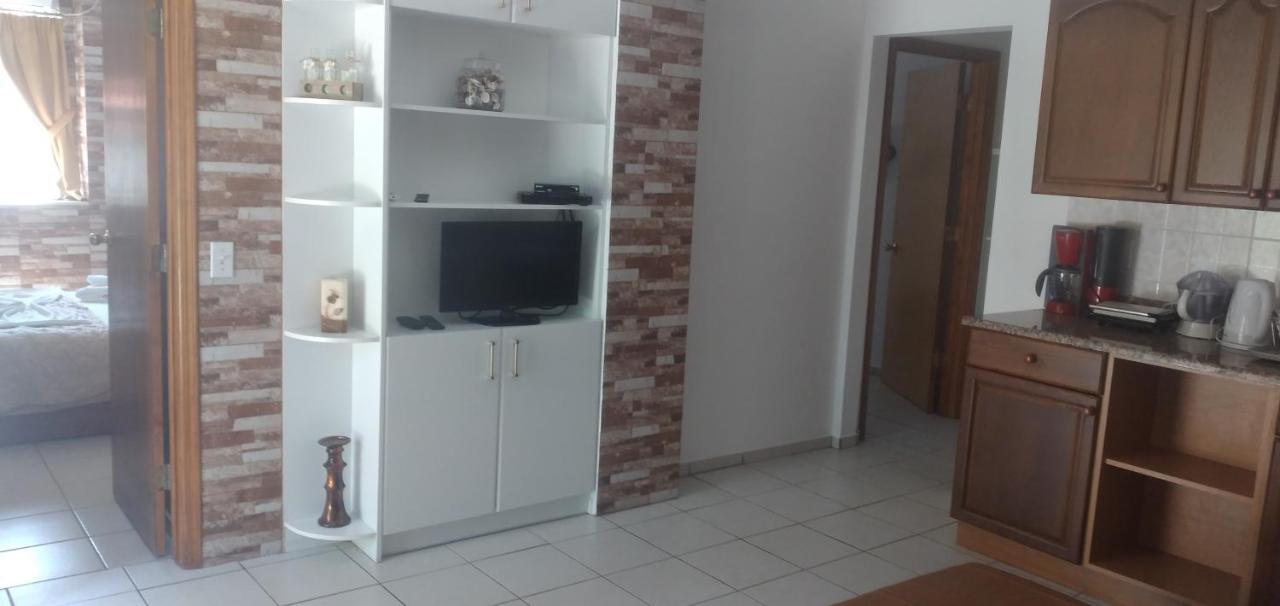 Apartment Zest @ Xi *